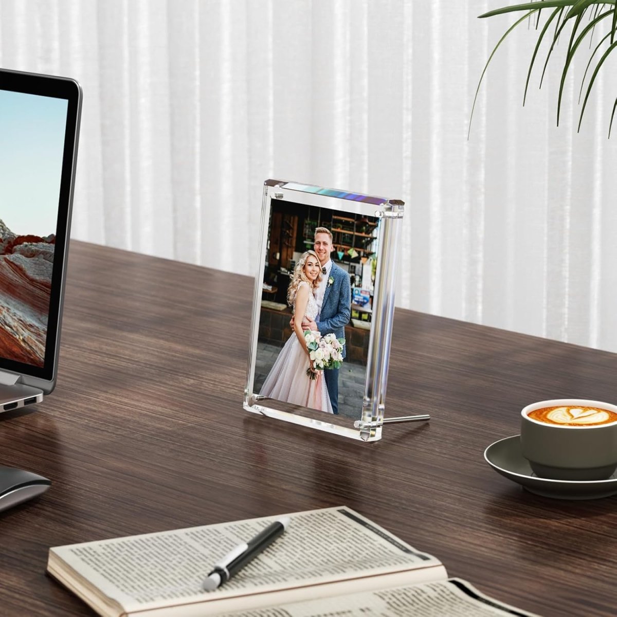 5×7" Diamond - Edge Acrylic Photo Frame - NIUBEE